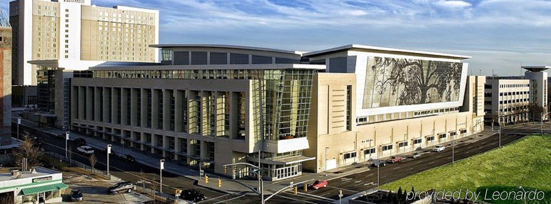 Holiday Inn Raleigh Downtown By Ihg Exterior photo
