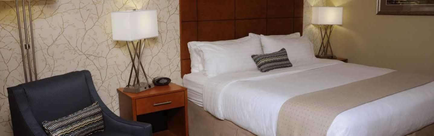 Holiday Inn Raleigh Downtown By Ihg Exterior photo