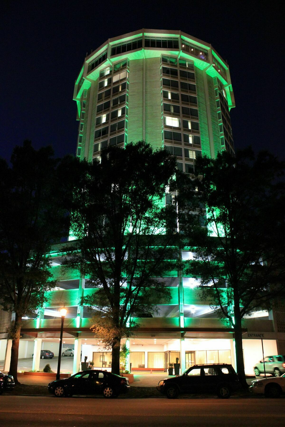 Holiday Inn Raleigh Downtown, An Ihg Hotel Exterior photo