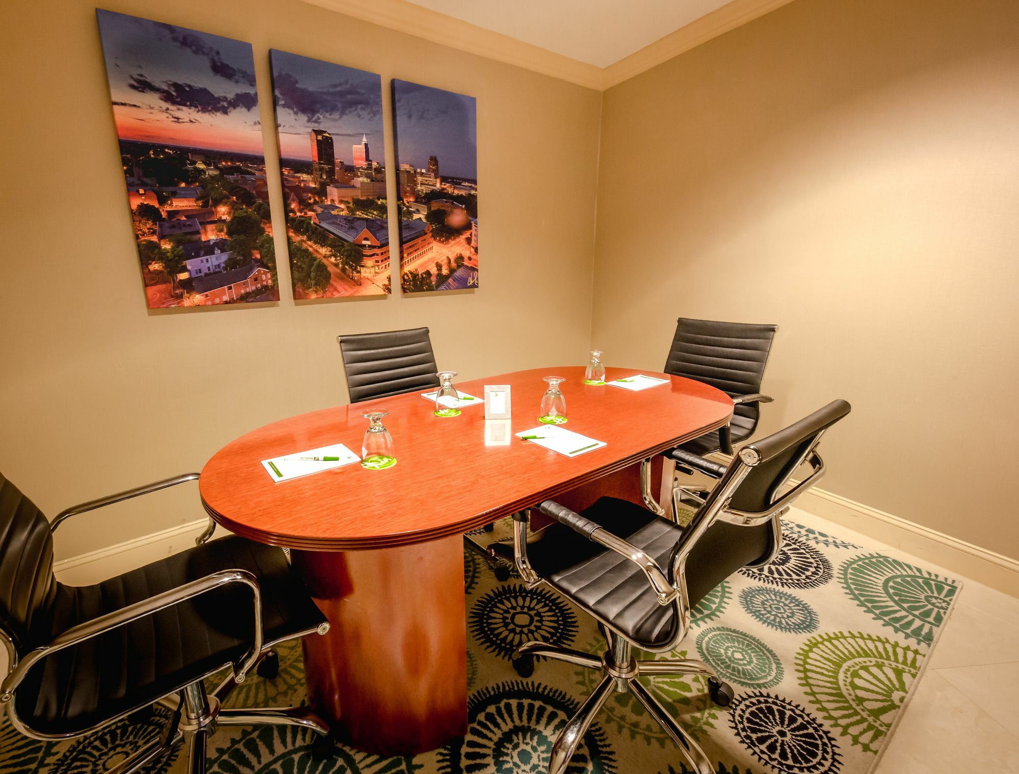 Holiday Inn Raleigh Downtown By Ihg Exterior photo